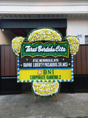 Papan Bunga Duka di Mijen