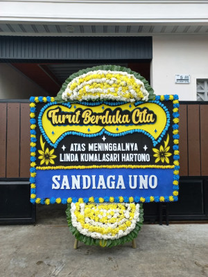 Papan Bunga Duka di Mijen